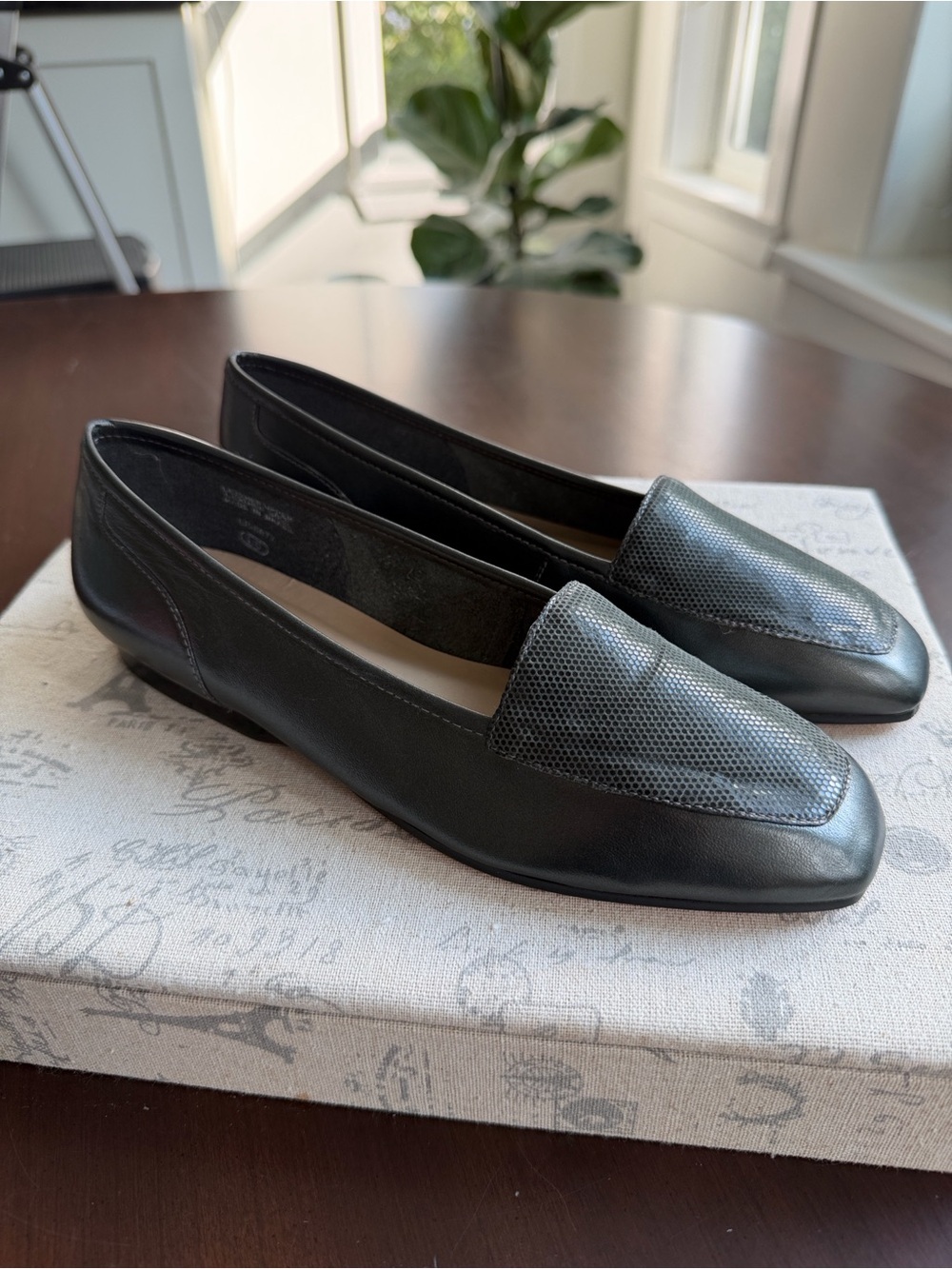 Enzo Angiolini Liberty Loafers Size 6